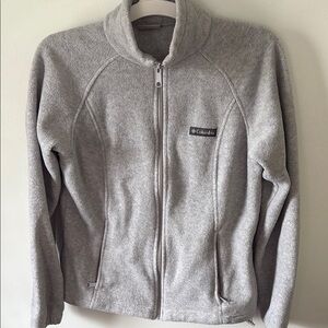 Columbia Gray Ski Jacket with Stand-Up Collar